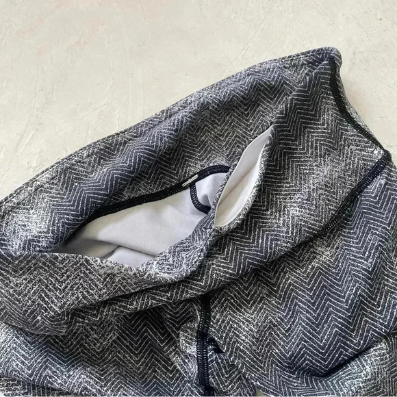 Lululemon Wunder Under Pant III In Diffusion White Black Size 4 - Picture 9 of 10